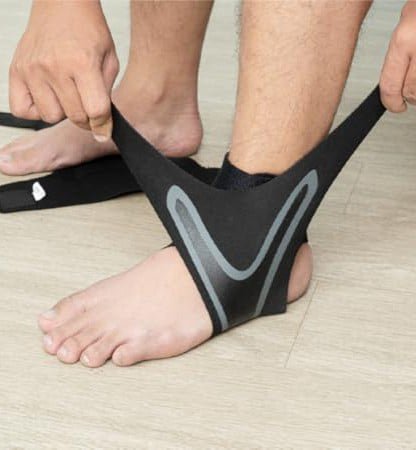 Caresole Foot Relief Wrap 23